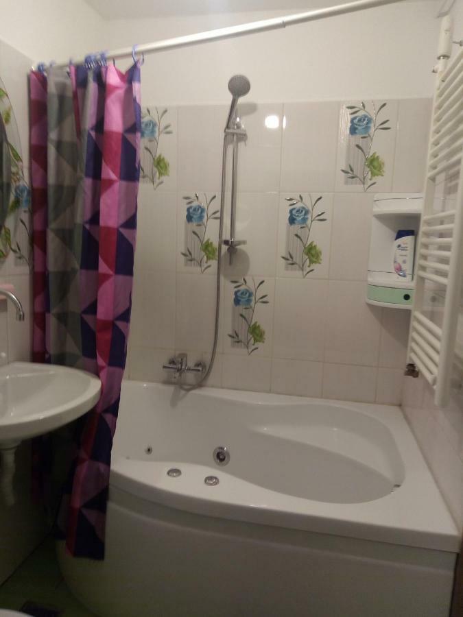 Appartamento Magic Spot Bucarest Esterno foto